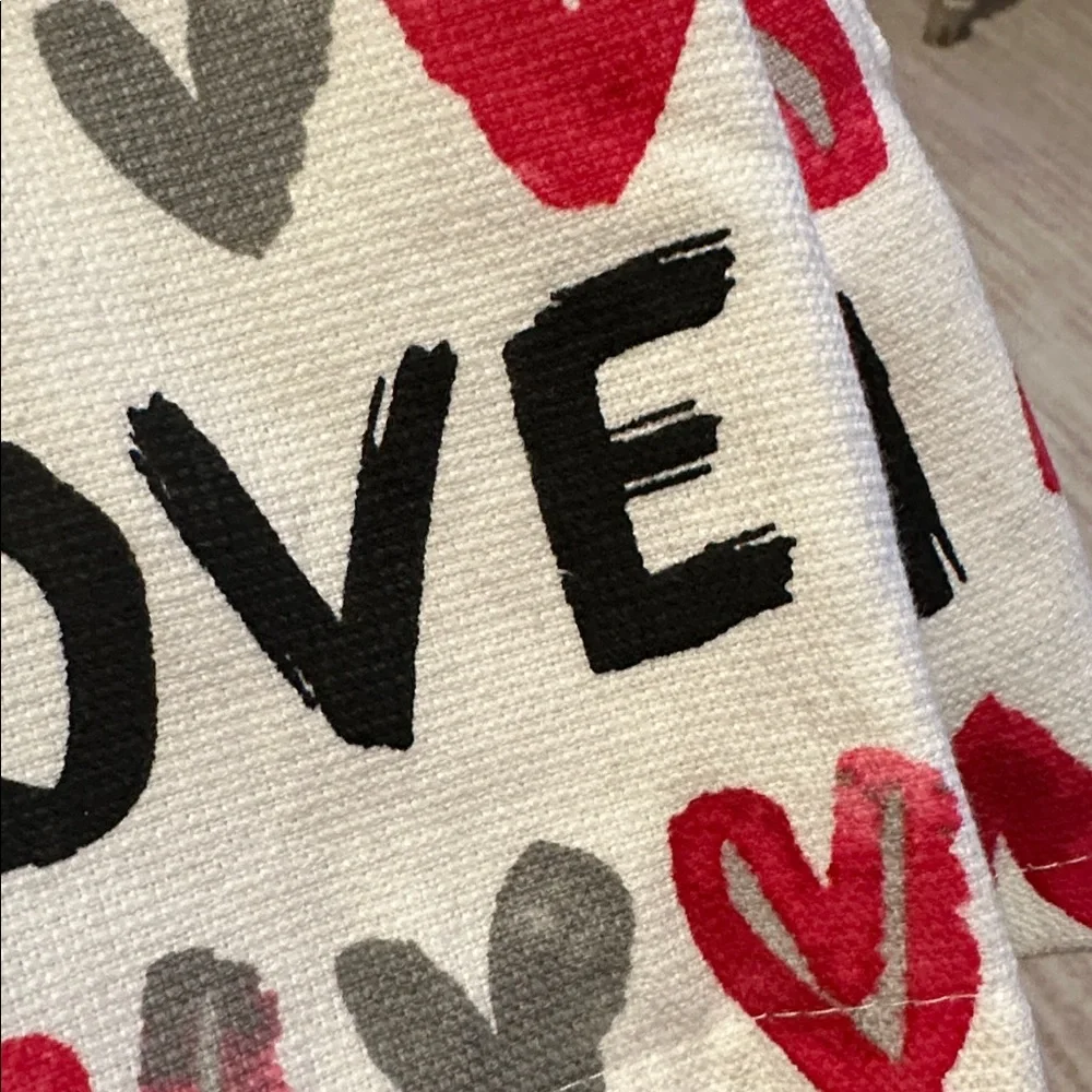 LA CUISINE KASSATEX Kitchen Towels Set of 3 Love Print 16 X 26 NWT Dual Purpose